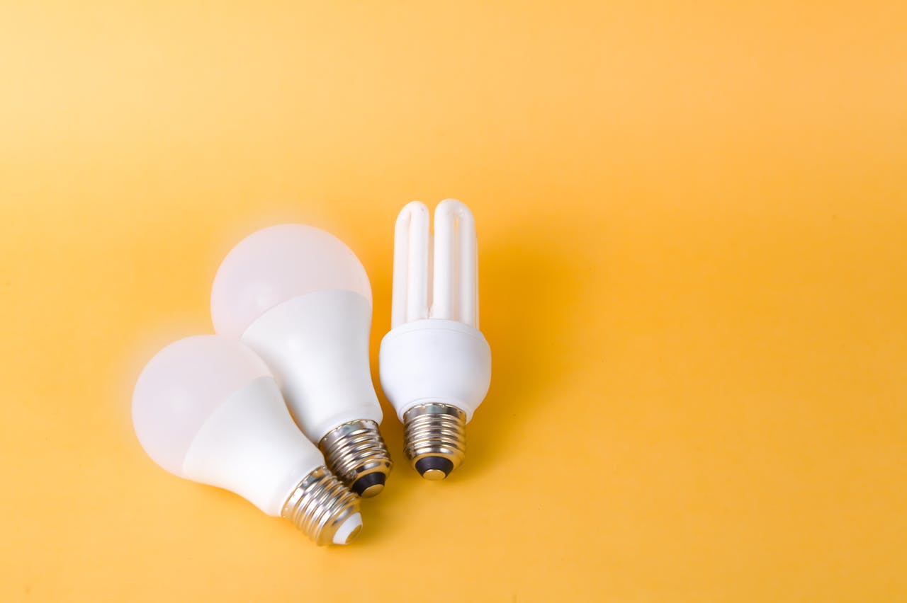 z-czego-sklada-sie-rachunek-za-prad Energia elektryczna dla firm - oferta SPOT - Eco dla Biznesu
